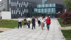 蘇州市政協(xié)文教衛(wèi)體委員會視察我校