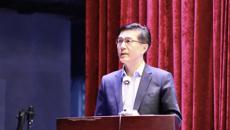 以奮斗姿態(tài)擦亮青春底色，采童真之源叩響未來大門——蘇州幼專2020級新生開學(xué)典禮