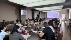 我校召開10月份黨委理論學(xué)習(xí)中心組學(xué)習(xí)（擴(kuò)大）會議