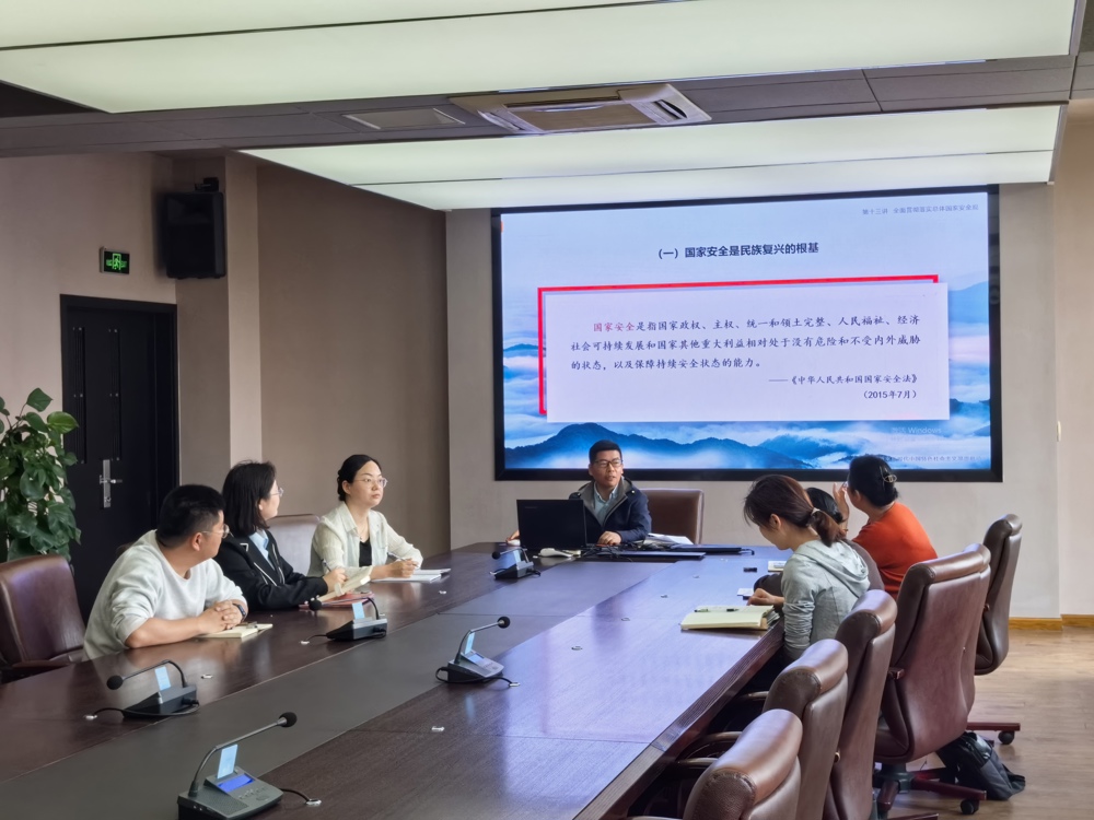書記黨課現(xiàn)場3